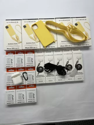Necklace-Cover für iPhone mit gelbem Band von Vivanco