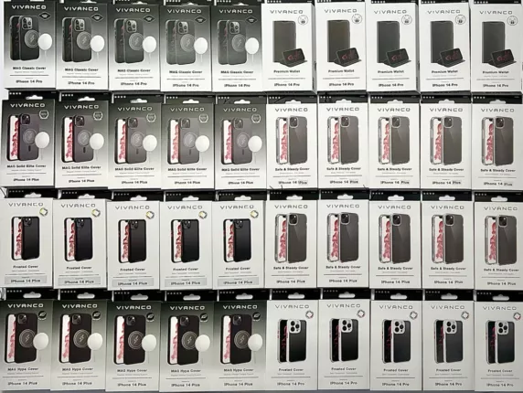 Smartphone-Zubehör aus Restposten: originalverpackte Vivanco-Schutzhüllen für iPhone 14 Pro und 14 Plus
